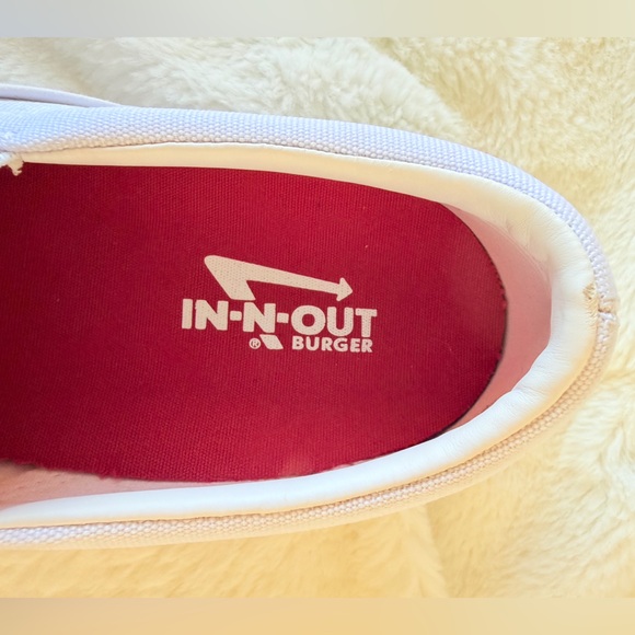 In-N-Out Burger "Drink Cup" Red and White Slip-On Canvas Sneakers - Men Size 8 - Picture 15 of 16